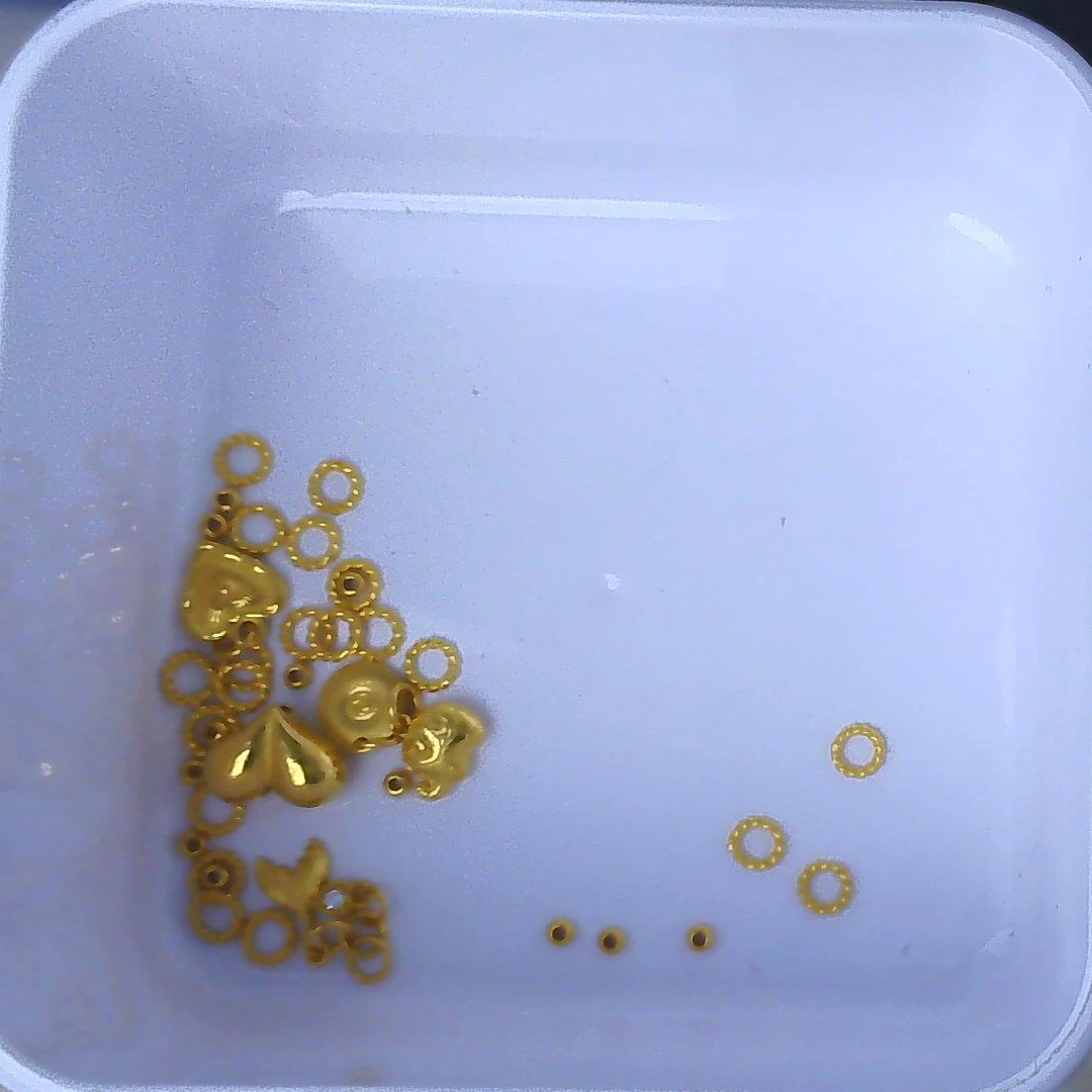 黄金足金小金 豆
