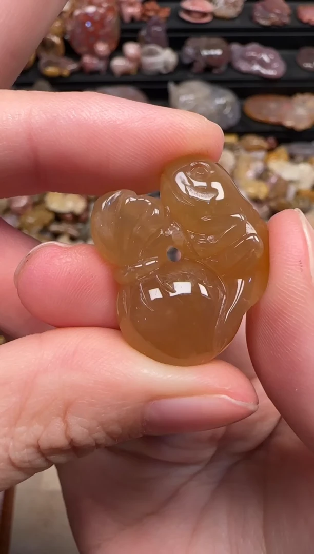 颈饰未镶嵌硅化珊瑚（珊瑚玉）401
