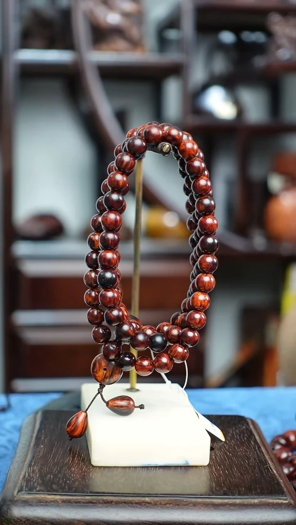 木飓*本降真香红降花梨公收藏品0.8x108手串