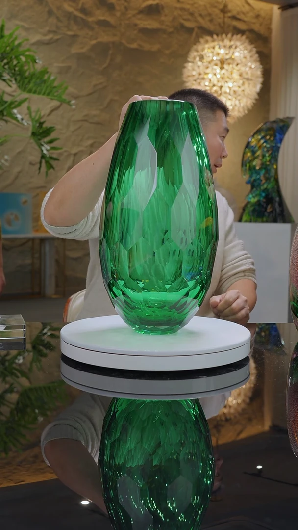 【闪购商品】摆件绿色切面花瓶