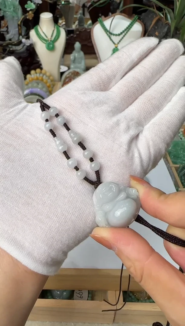 颈饰未镶嵌翡翠吊坠
