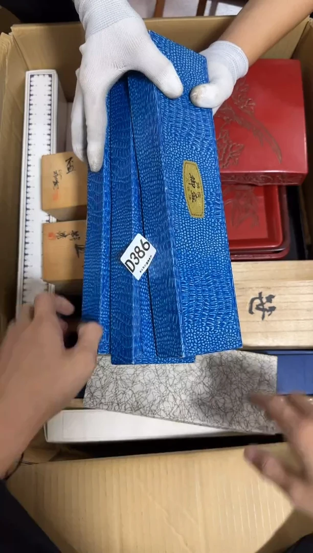 瓷片多****哥386 中古商品，谨慎购买