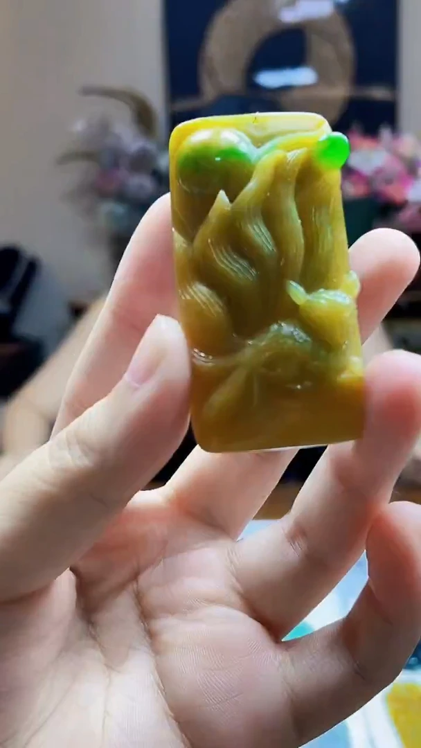 未镶嵌定制翡翠吊坠247
