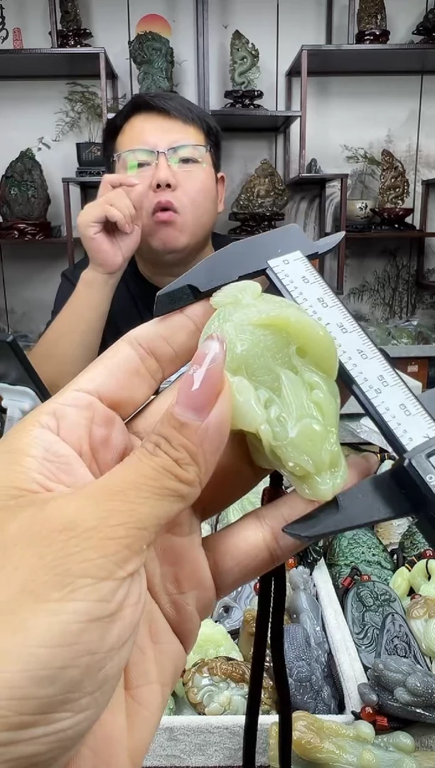 和田玉未镶嵌把件1