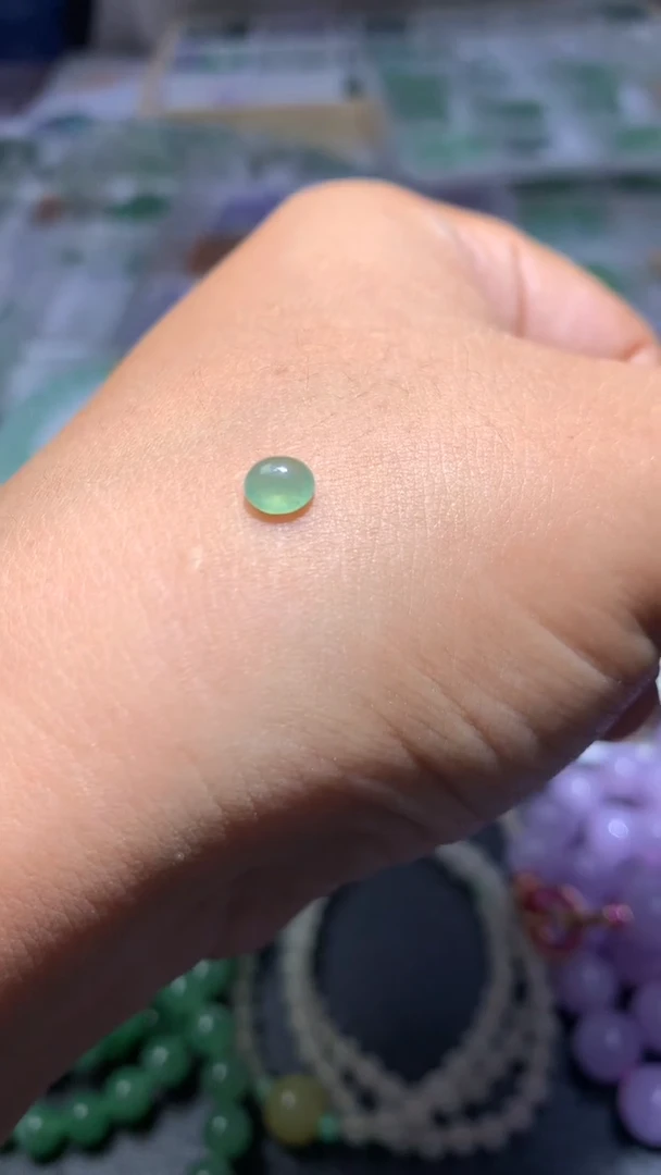 未镶嵌定制翡翠小***泡毛货