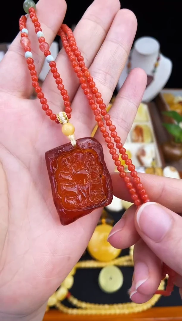 琥珀未镶嵌珠宝奇石柒月