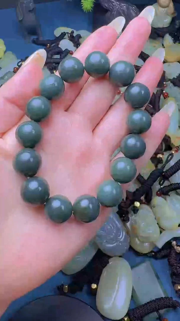 和田玉未镶嵌颈饰14