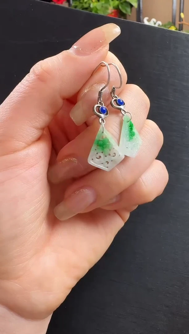 银S925镶嵌翡翠耳饰耳饰