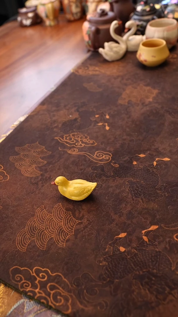 茶壶紫砂段泥小黄鸭