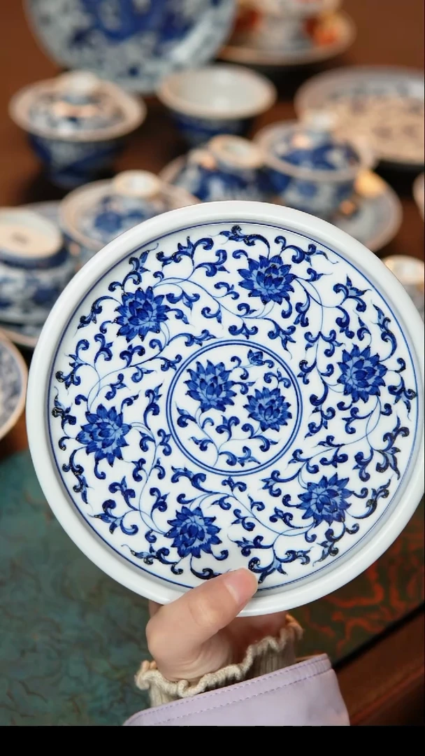 摆件陶缠枝金刚连实心壶承