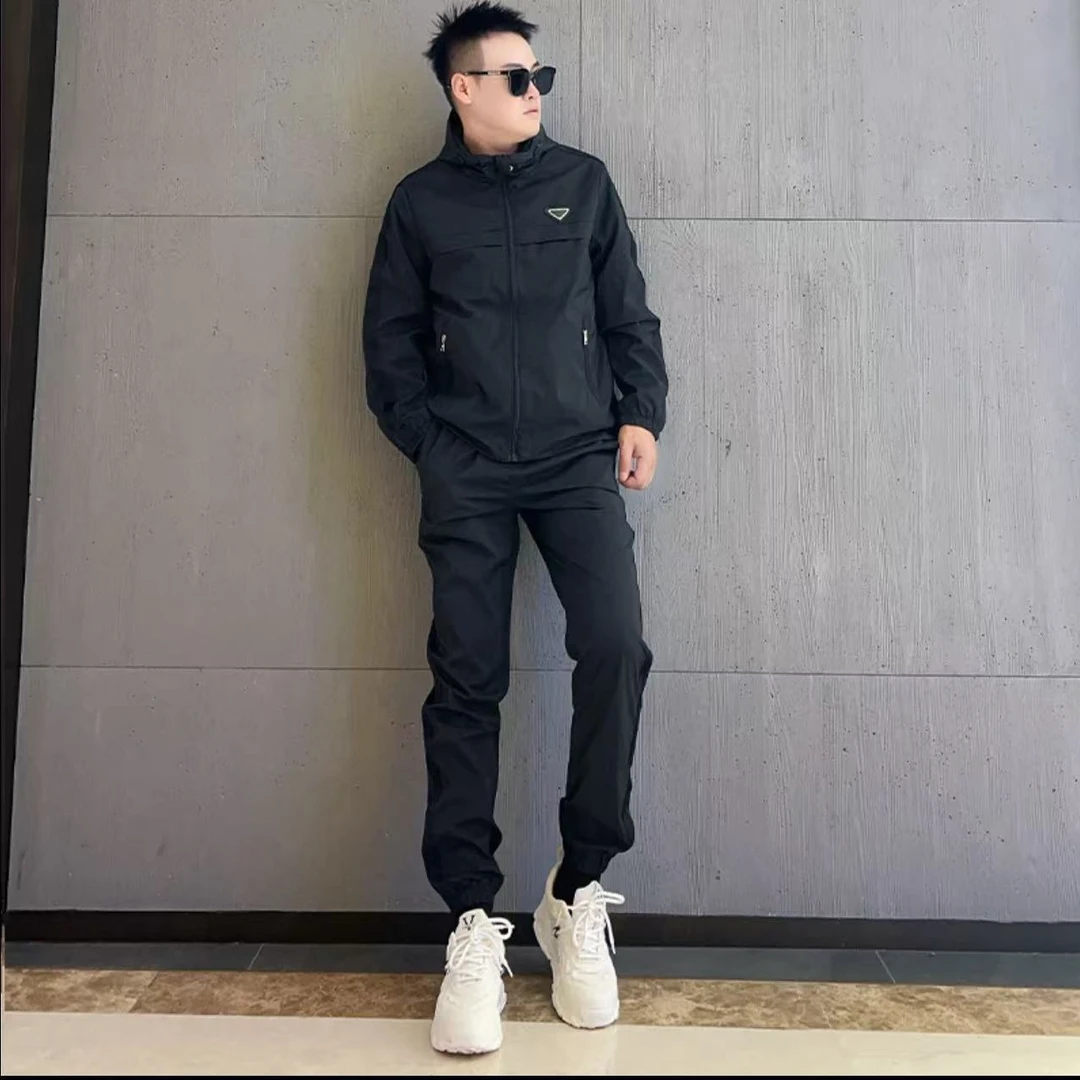 秋季新款连帽休闲运动套装男韩版舒适宽松帅气百搭外套长裤两件套