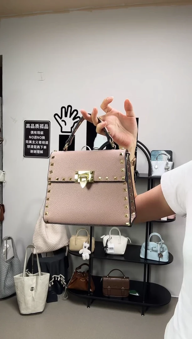 小牛皮（革）彩汐轻奢女包编号：64