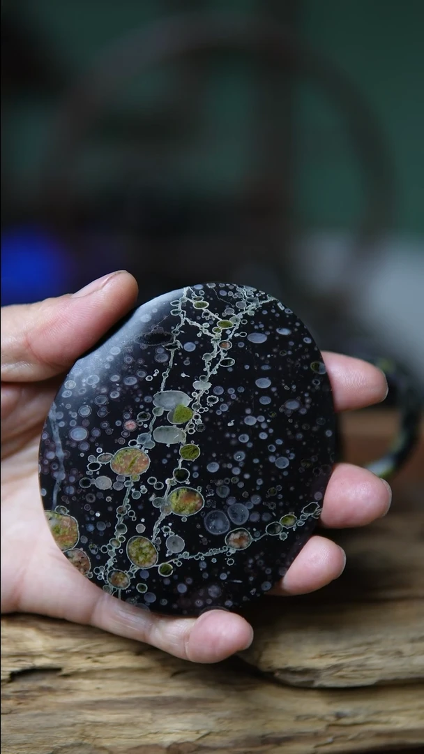 【闪购商品】梅花玉精品小摆件一个