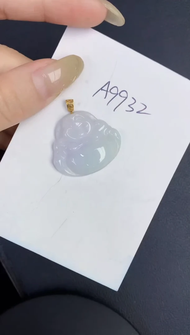 翡翠18K金镶嵌颈饰缅甸天然翡翠A货