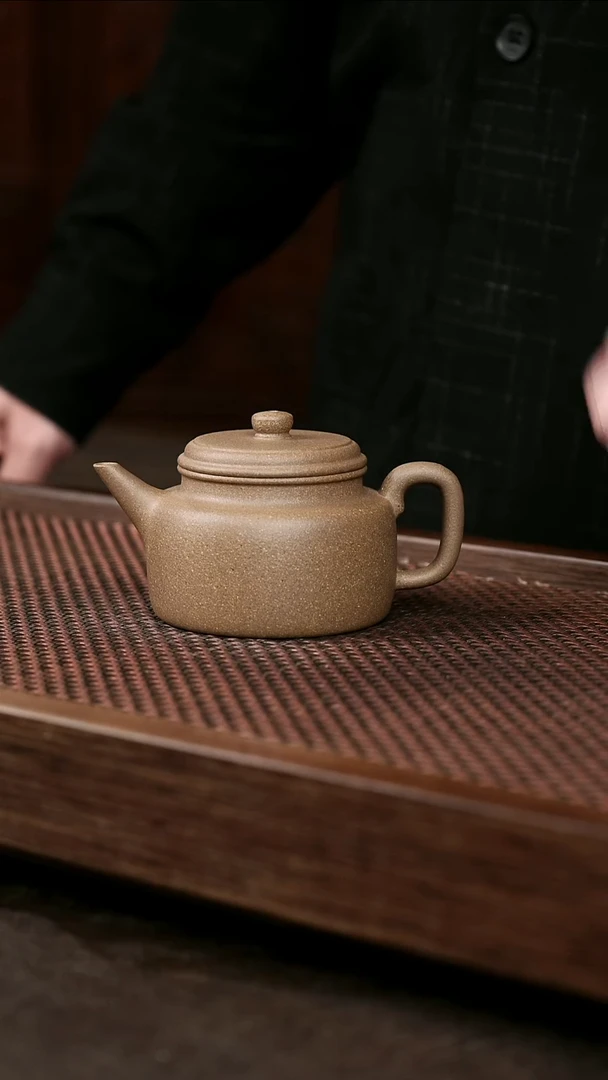 茶壶紫砂芝麻绿剑流德钟