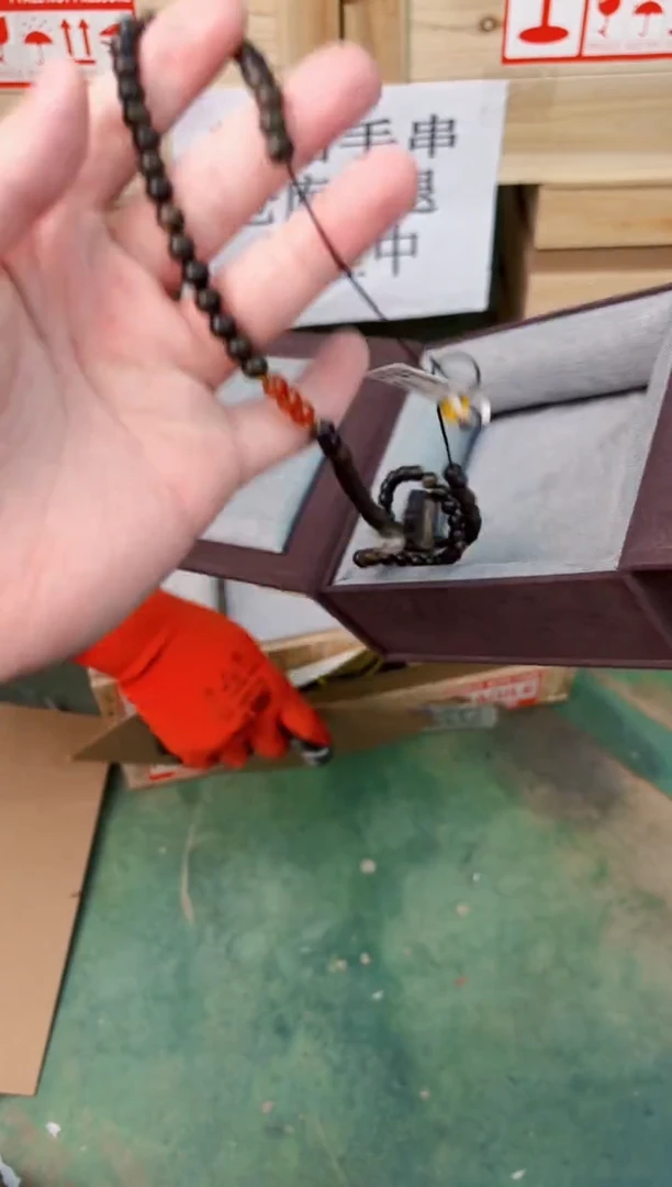 禧一文玩木作类材质手串无礼盒sp389