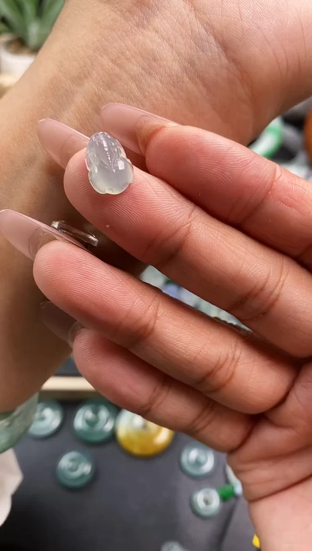 裸石翡翠?***桃貔貅  买断定向 红了樱桃