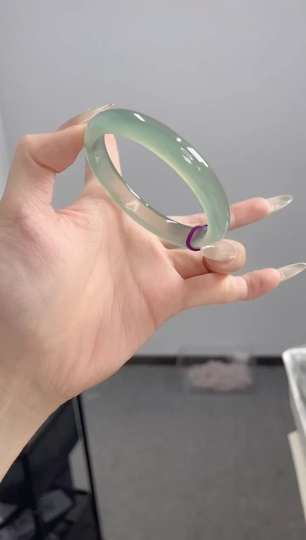 玛瑙/玉髓手镯未镶嵌57-58圈