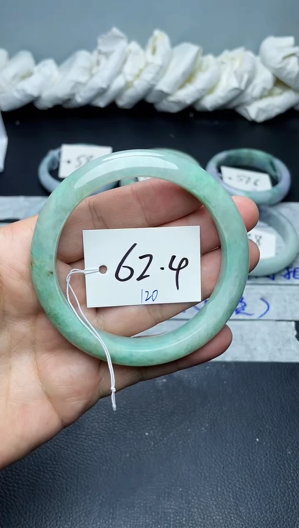 未镶嵌手镯翡翠120