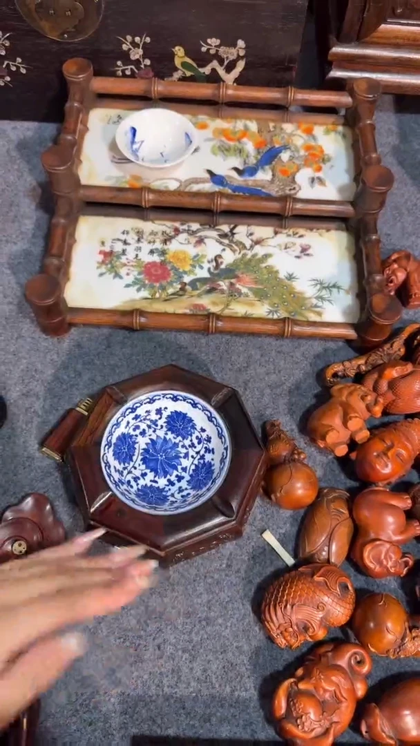 木福利          烟灰缸