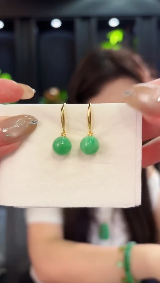 翡翠未镶嵌耳饰缅料A货/多样性发货/一件