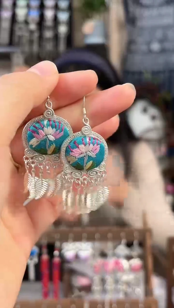 织绣民族风非遗老绣饰品101*