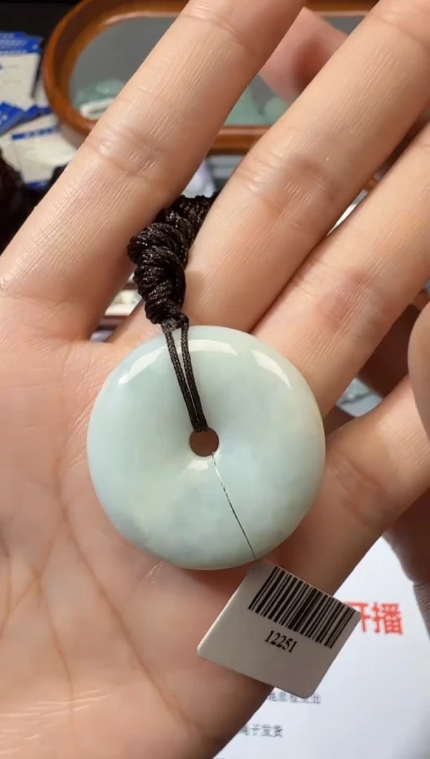 翡翠未镶嵌颈饰017......