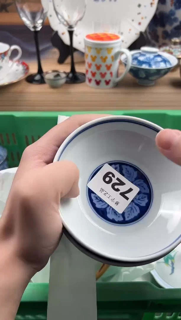 瓷片东*瓷片     729