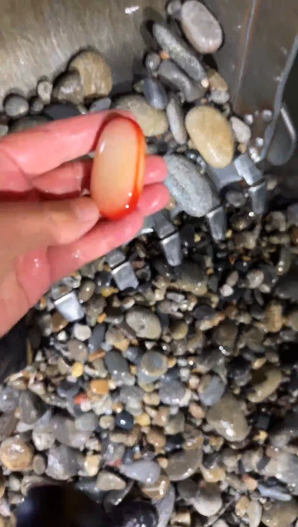 未镶嵌和田玉（糖玉）挂件68