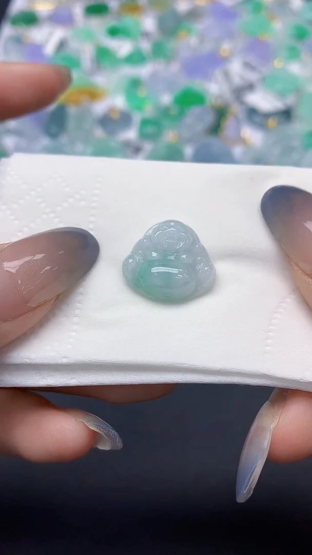 翡翠未镶嵌颈饰天然缅甸a货翡翠