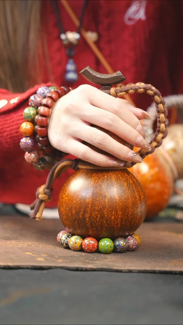 【闪购商品】WF141咖色铜嘴中容量酒葫芦随缘发