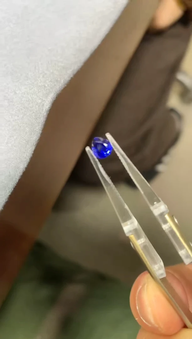 【闪购商品】蓝宝石裸石未镶嵌0.65ct AIG88906