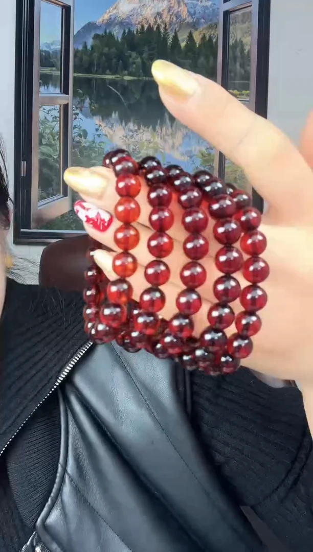 手链琥珀未镶嵌血珀手串多样性发其一