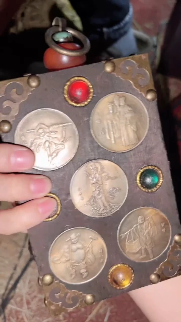 金属闪购商品专属高端连