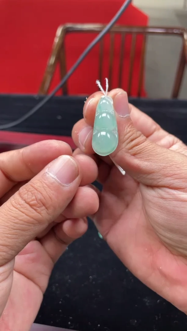 【闪购商品】石英质玉吊坠(不含链)未镶嵌福豆