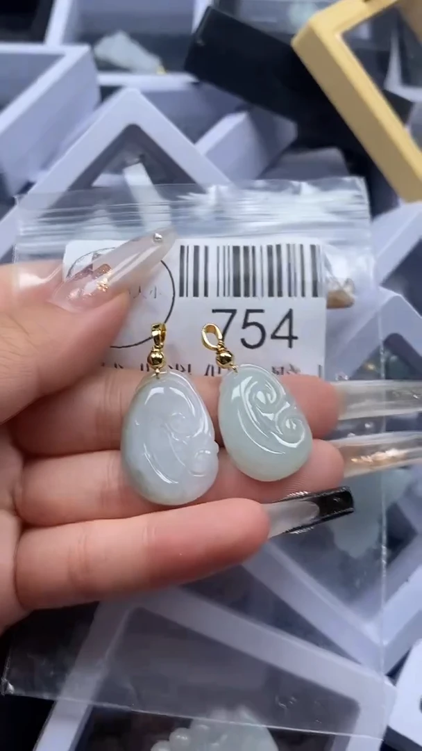 吊坠(不含链)未镶嵌翡翠754