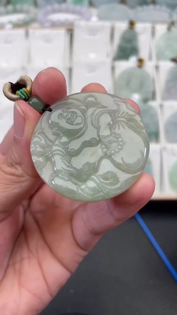 颈饰未镶嵌翡翠天然缅甸翡翠A货528