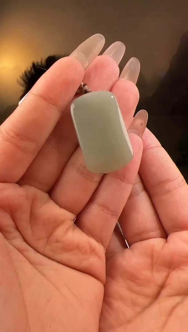 【闪购商品】和田玉颈饰未镶嵌无事牌 带包容1443