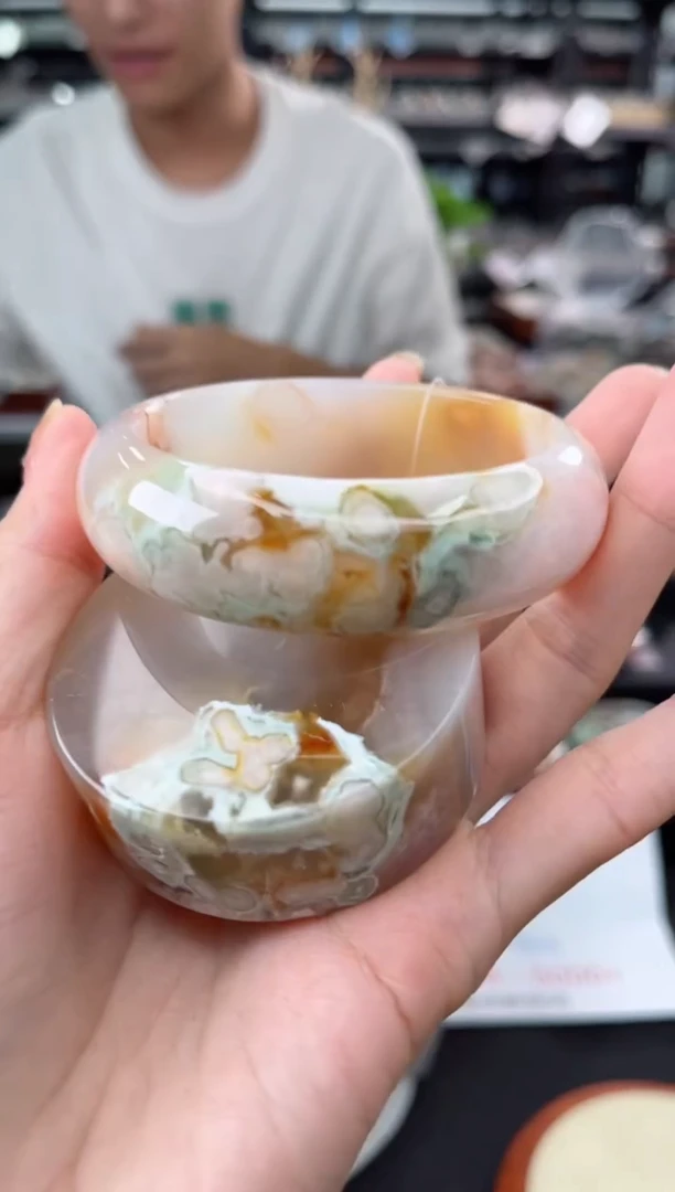 【闪购商品】石英质玉手镯未镶嵌57圈口（赠品镯心）3680915