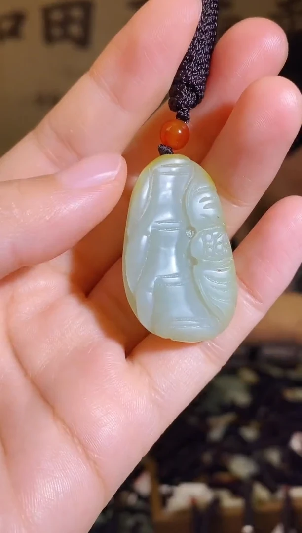 颈饰未镶嵌和田玉1