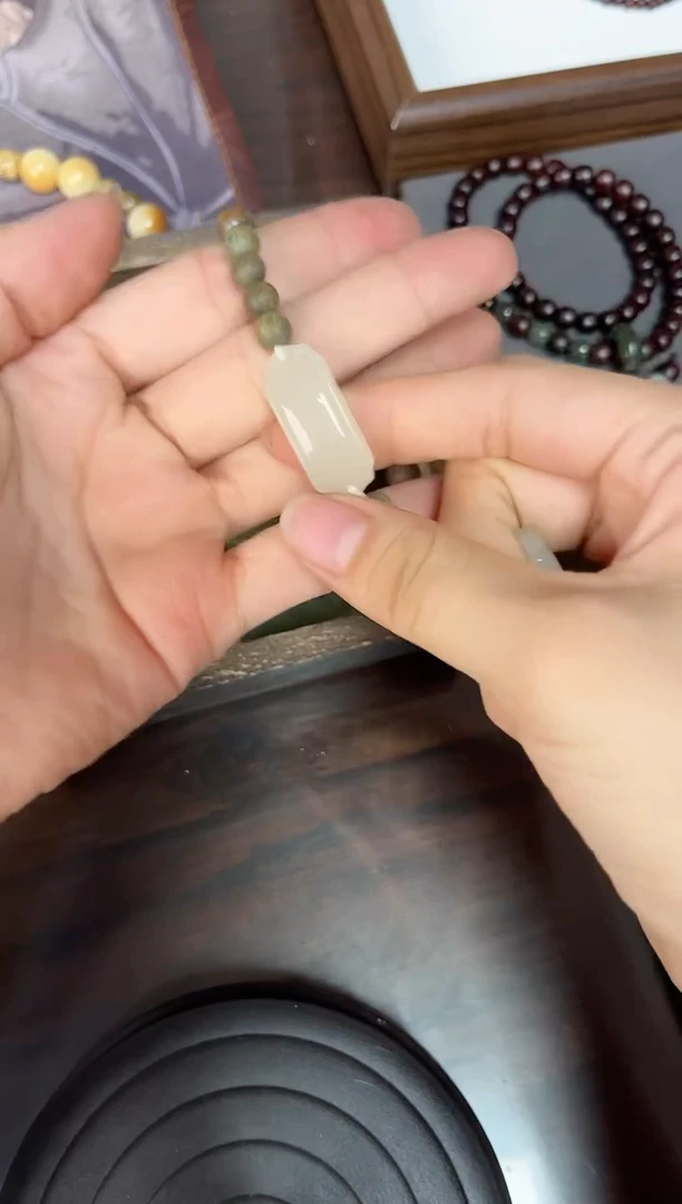 无事牌非洲檀香014绿檀单圈+河田牌牌