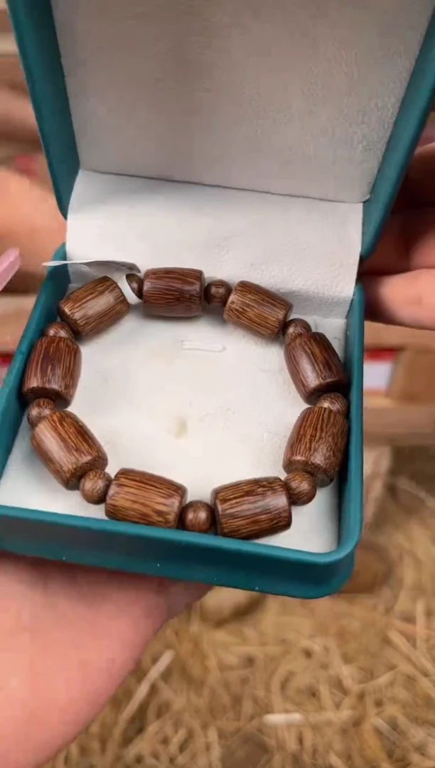 鸿屿集闪购福利VVV（无礼盒）