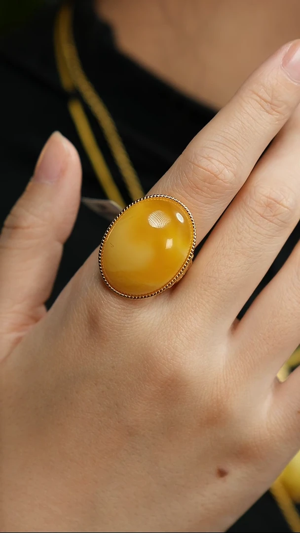 银S925镶嵌蜜蜡戒指20*26