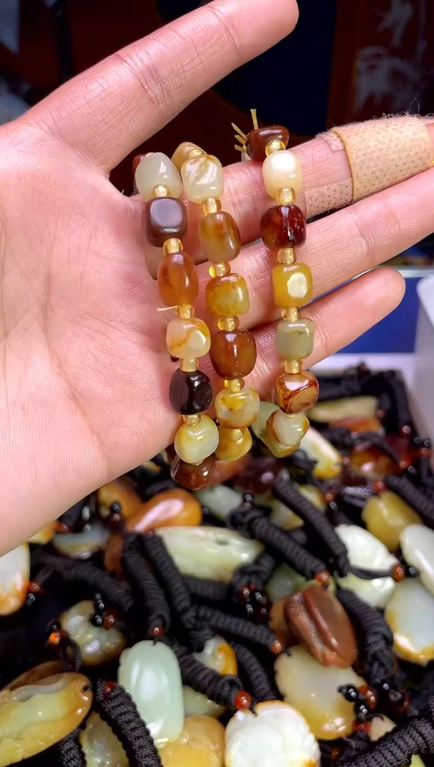 【闪购商品】和田玉颈饰未镶嵌123123