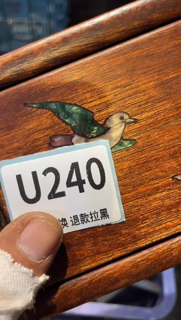 瓷片周*表弟直播链接火爆