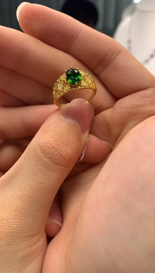 银S925镶嵌透辉石戒指...