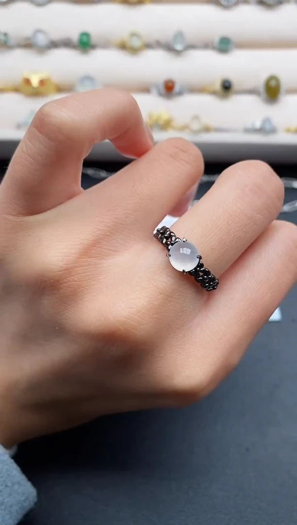 银S925镶嵌戒指翡翠8888888+3