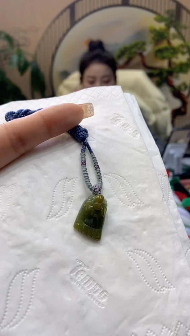 【闪购商品】翡翠颈饰未镶嵌99918903