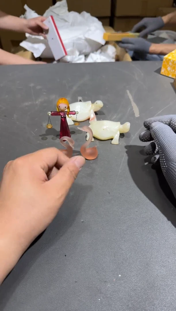 瓷片燃****宙小四孤品收藏中古品