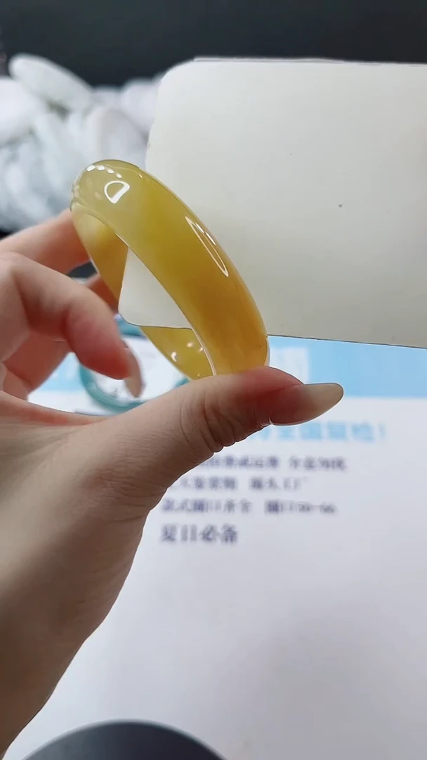 未镶嵌手镯石英质玉多样性发货V38